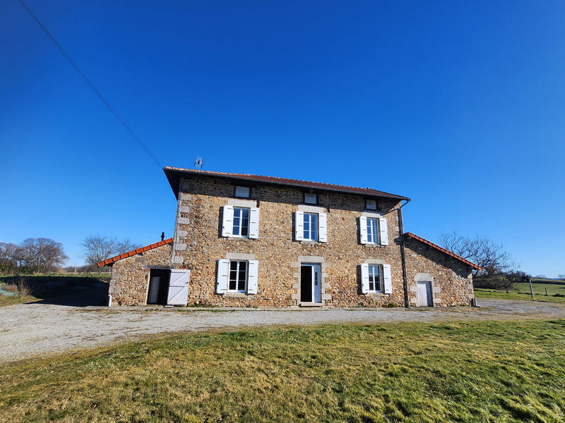Maison - 166 m² - 6 pièces