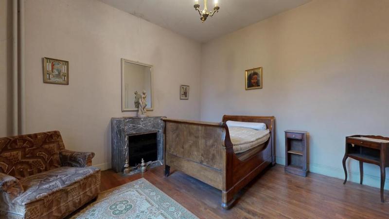 Maison bourgeoise - 212 m² - 6 pièces