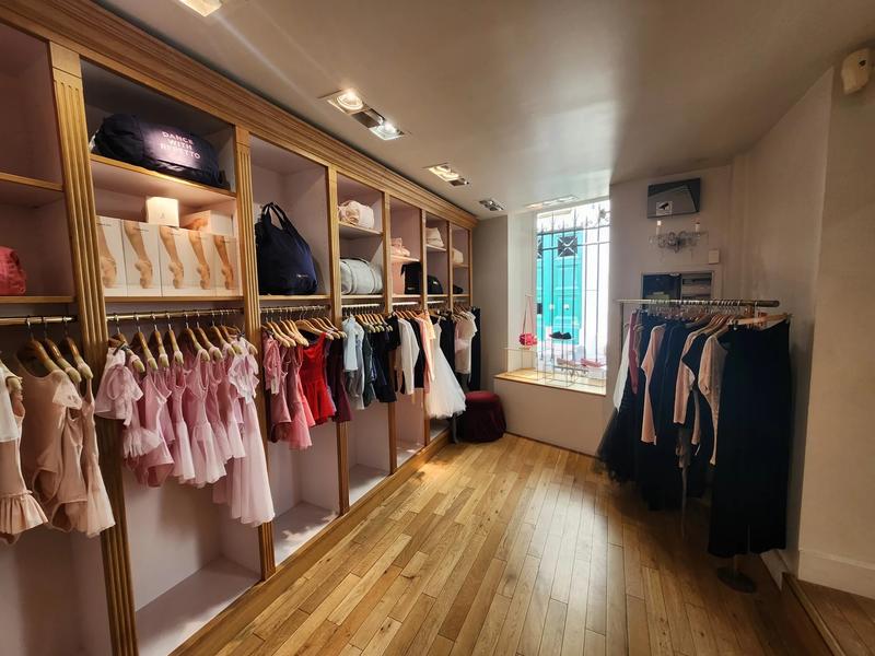 Magasins - 103 m² - 2 pièces