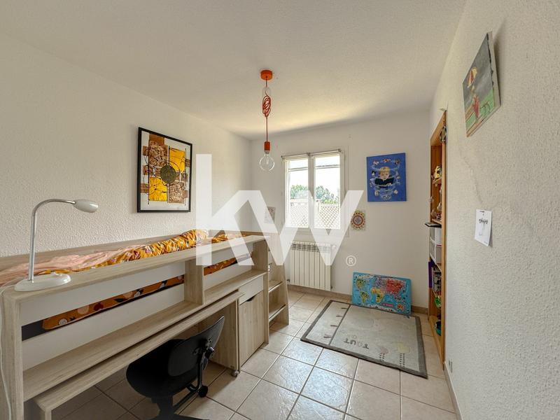 Maison - 90 m² - 4 pièces