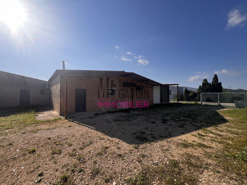 Local d'activités - 660 m²