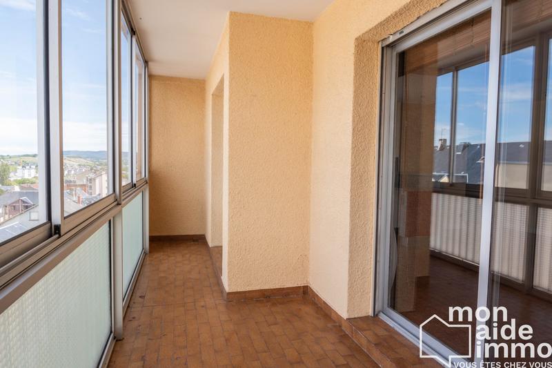 Appartement - 105 m² - 5 pièces