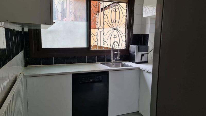 Appartement - 99 m² - 6 pièces