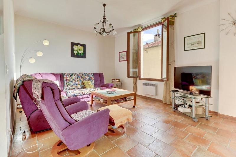 Appartement - 83 m² - 3 pièces