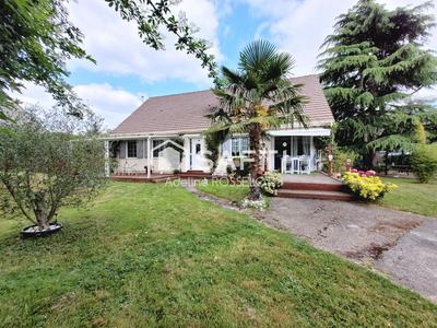 Maison - 136 m² - 5 pièces