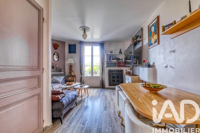 Maison - 80 m² - 5 pièces