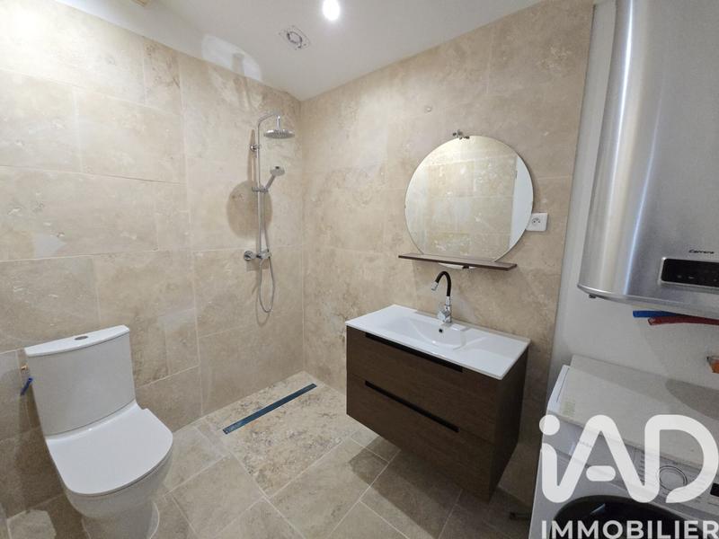 Maison - 200 m² - 7 pièces