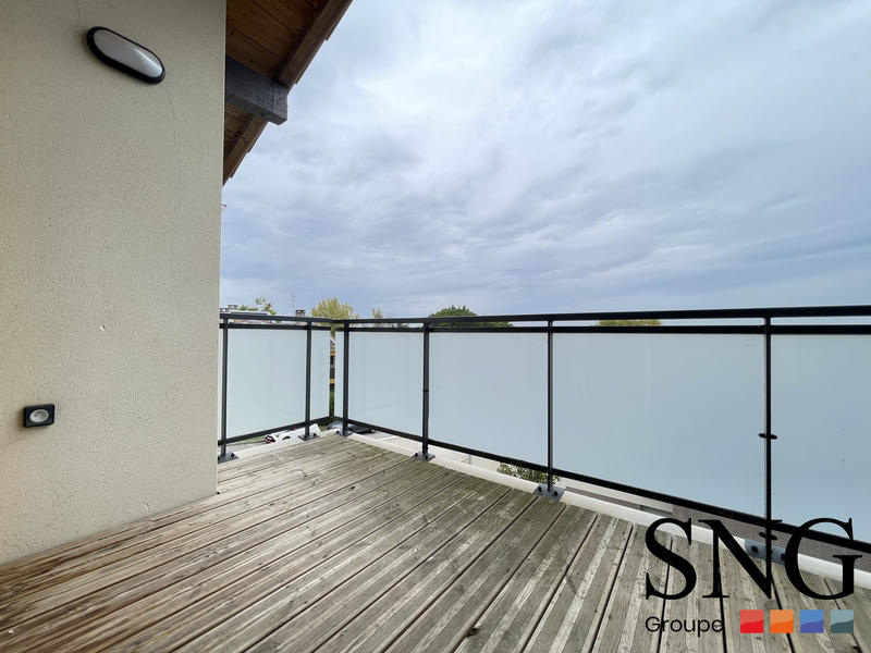 Appartement - 85 m² - 4 pièces