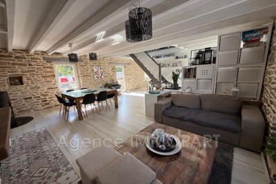 Maison - 101 m² - 5 pièces