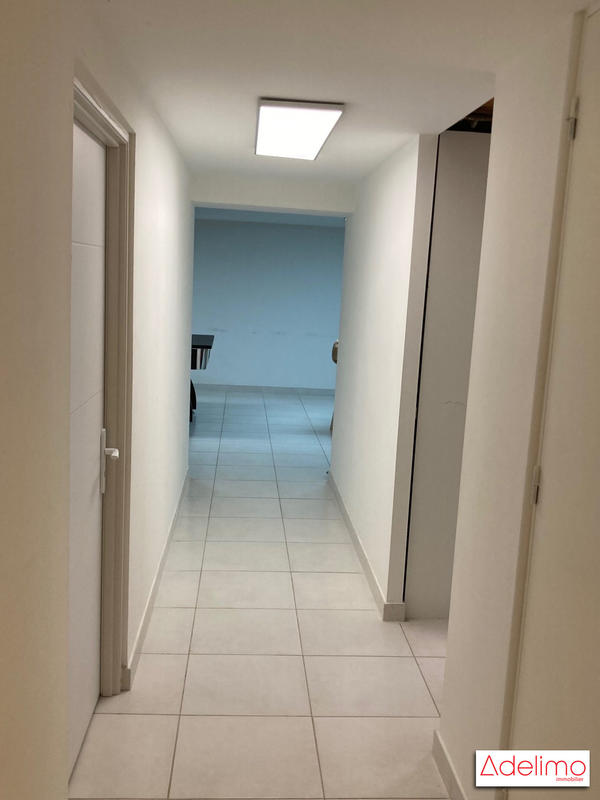 Villa - 231 m² - 9 pièces