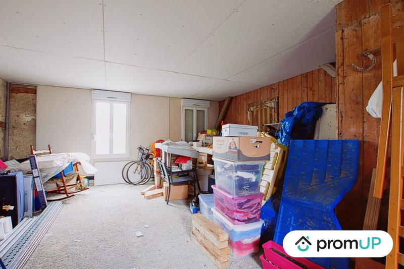 Maison - 200 m² - 11 pièces