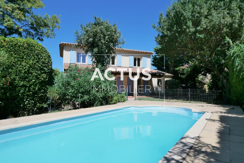 Maison - 148 m² - 6 pièces