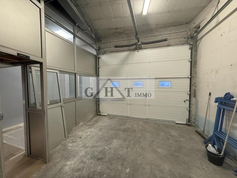 Local commercial - 155 m²