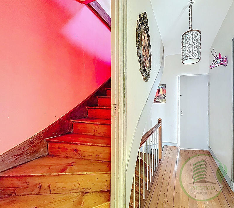 Maison - 150 m² - 7 pièces