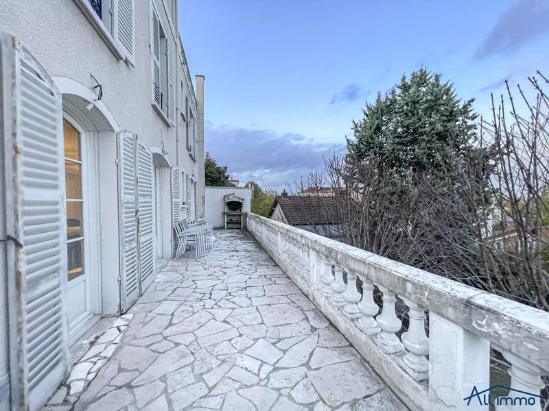 Maison ancienne - 150 m² - 7 pièces