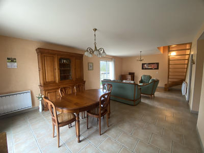 Maison - 119 m² - 5 pièces