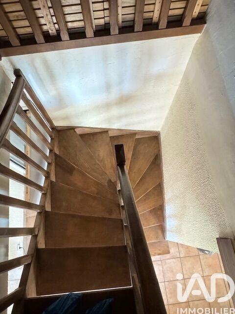 Maison - 269 m² - 13 pièces