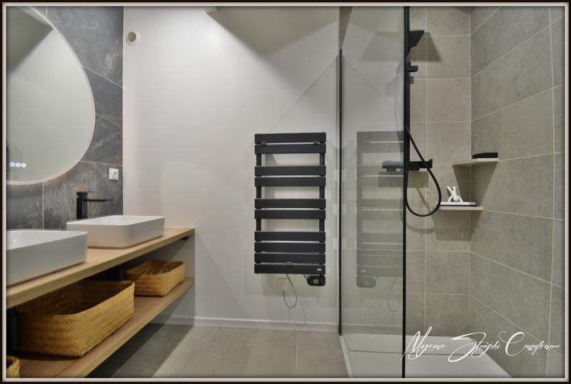 Maison - 225 m² - 10 pièces