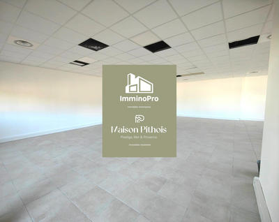 Local d'activités - 144 m²