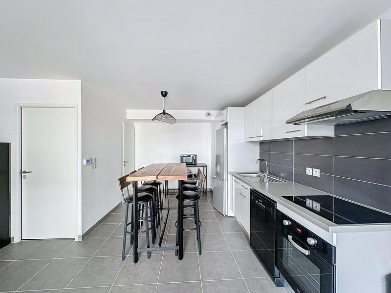 Appartement - 81 m² - 3 pièces