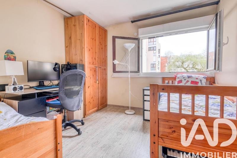 Appartement - 77 m² - 4 pièces