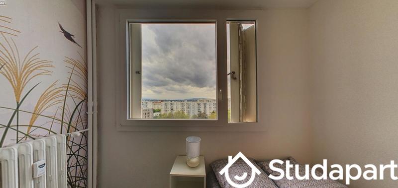 Chambre - 9 m² - 1 pièce