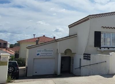 Maison - 219 m² - 10 pièces