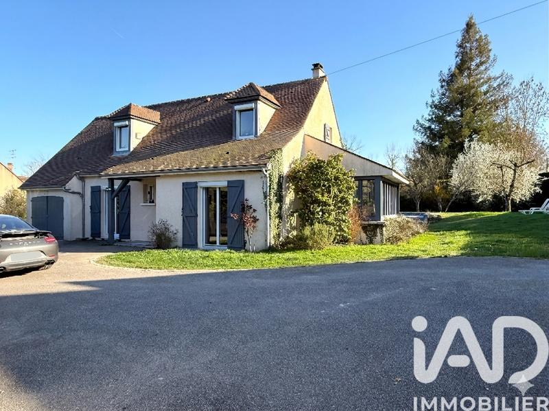 Maison - 167 m² - 6 pièces
