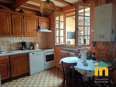 Maison de ville - 150 m² - 8 pièces