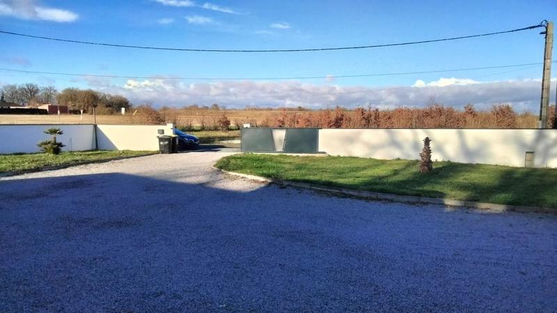 Pavillon - 160 m² - 4 pièces