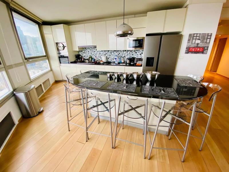 Appartement - 139 m² - 4 pièces