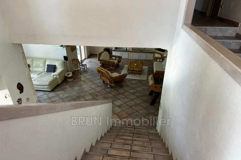 Villa - 280 m² - 7 pièces