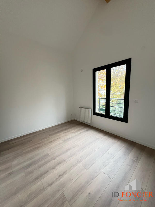 Duplex - 94 m² - 4 pièces