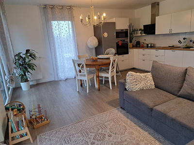 Appartement - 76 m² - 4 pièces