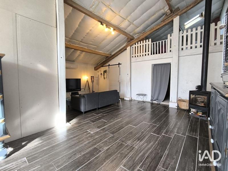 Maison - 204 m² - 7 pièces