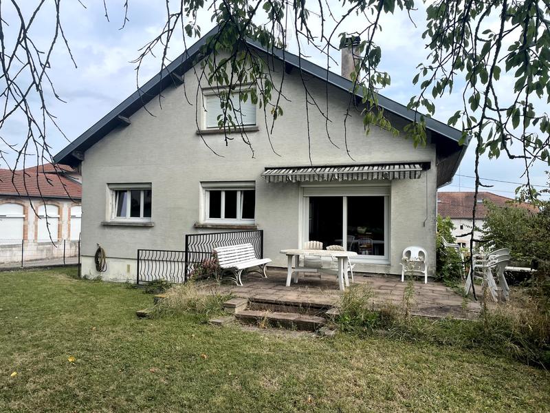 Pavillon - 112 m² - 7 pièces