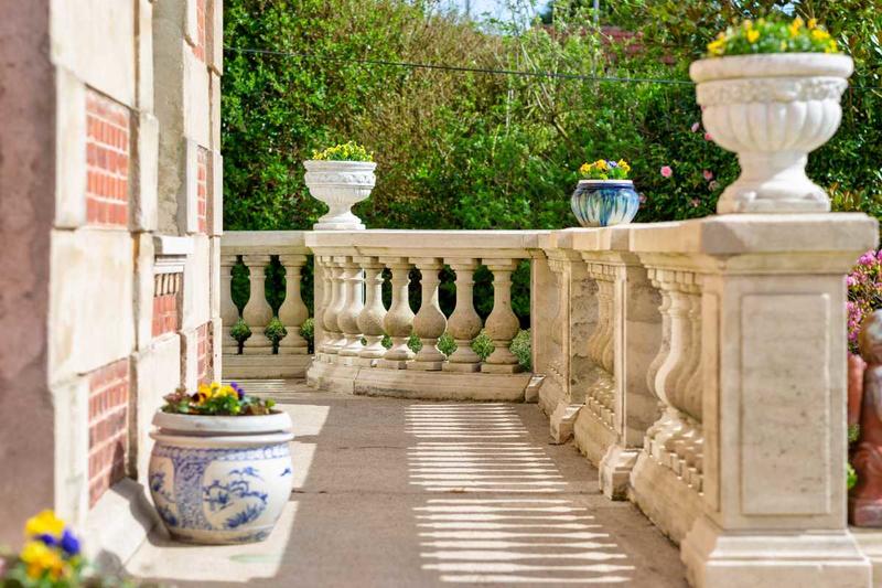 Maison - 223 m² - 10 pièces