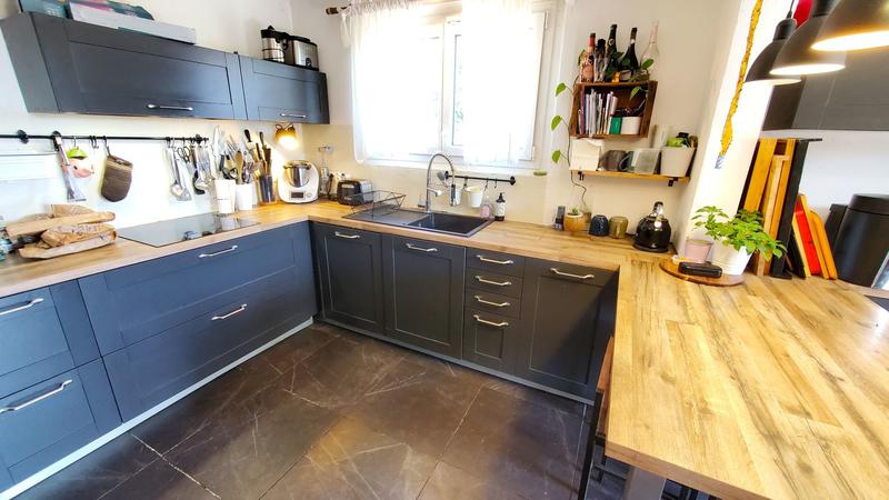 Maison - 195 m² - 6 pièces