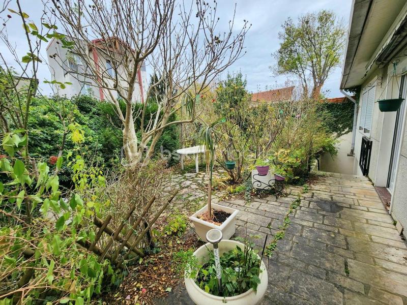 Maison de ville - 90 m² - 4 pièces