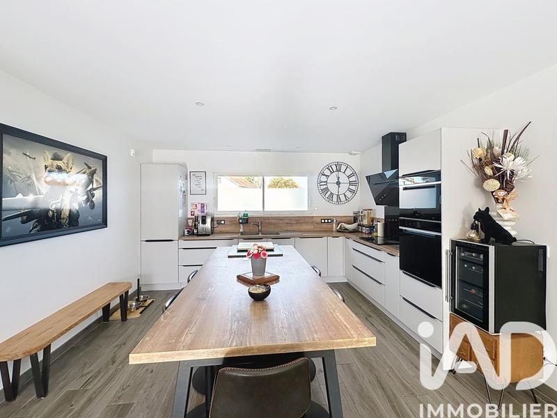 Maison - 100 m² - 4 pièces