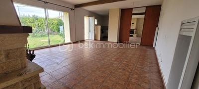 Maison - 99 m² - 3 pièces