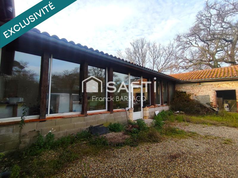 Maison - 225 m² - 7 pièces