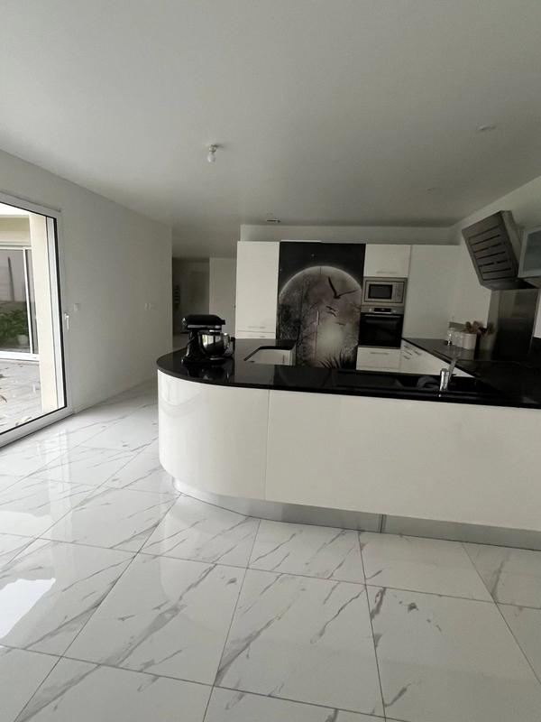 Maison - 132 m² - 4 pièces