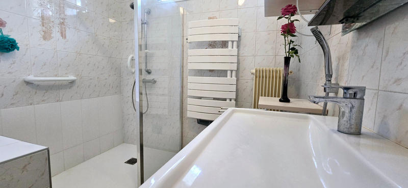 Maison - 98 m² - 5 pièces