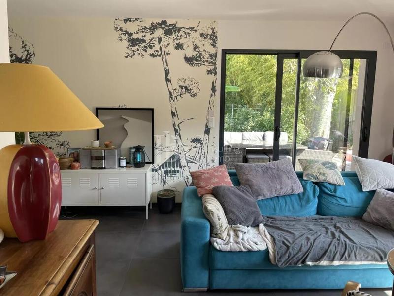 Maison - 83 m² - 4 pièces