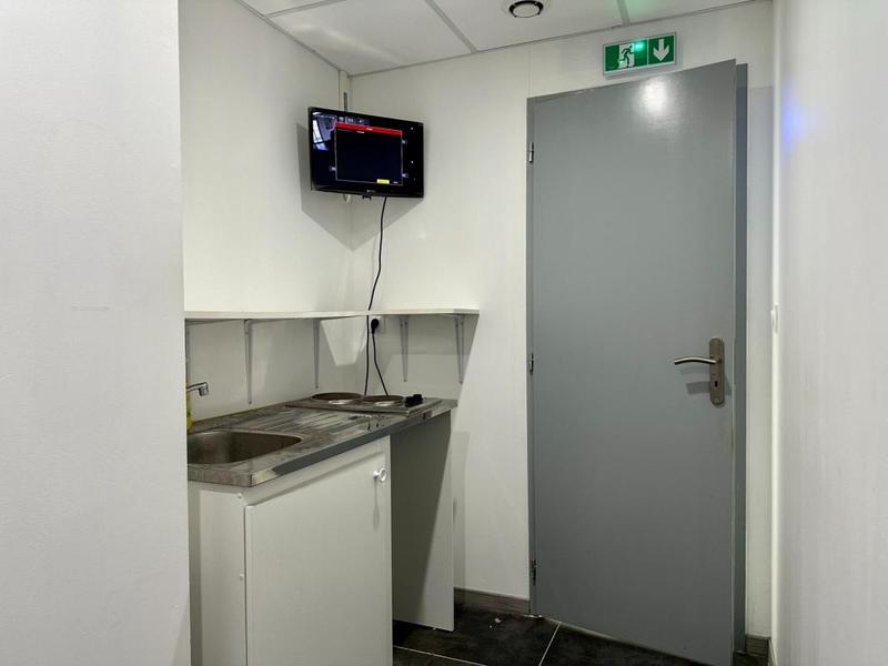 Local commercial - 81 m²