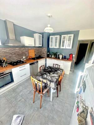 Maison - 100 m² - 4 pièces