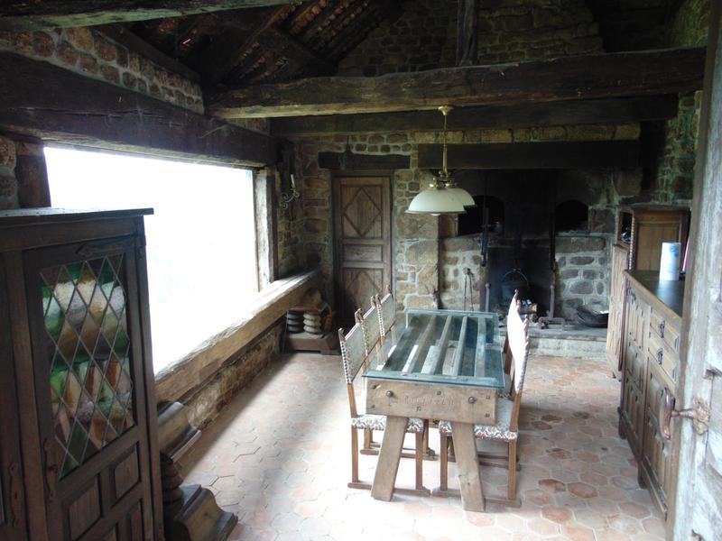 Maison - 320 m² - 13 pièces