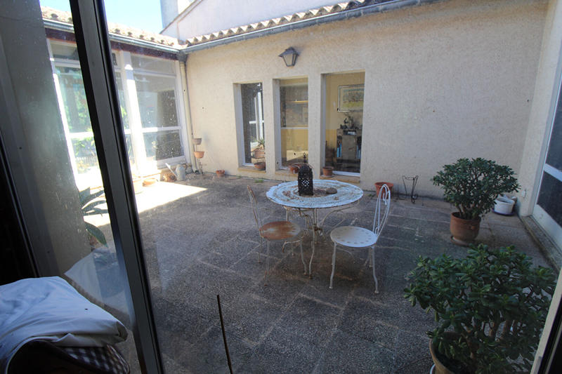 Mas - 550 m² - 10 pièces