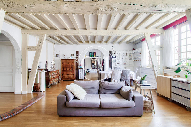 Appartement - 146 m² - 5 pièces